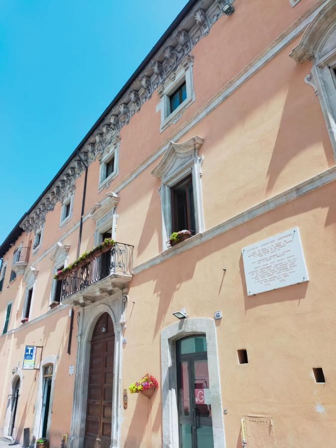 La casa in centro a L'Aquila Appartamento Esterno foto